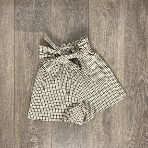 Aritzia Wilfred Gelas Shorts Paperbag High rise Waist Plaid Tie waist size 00 - Picture 2 of 13